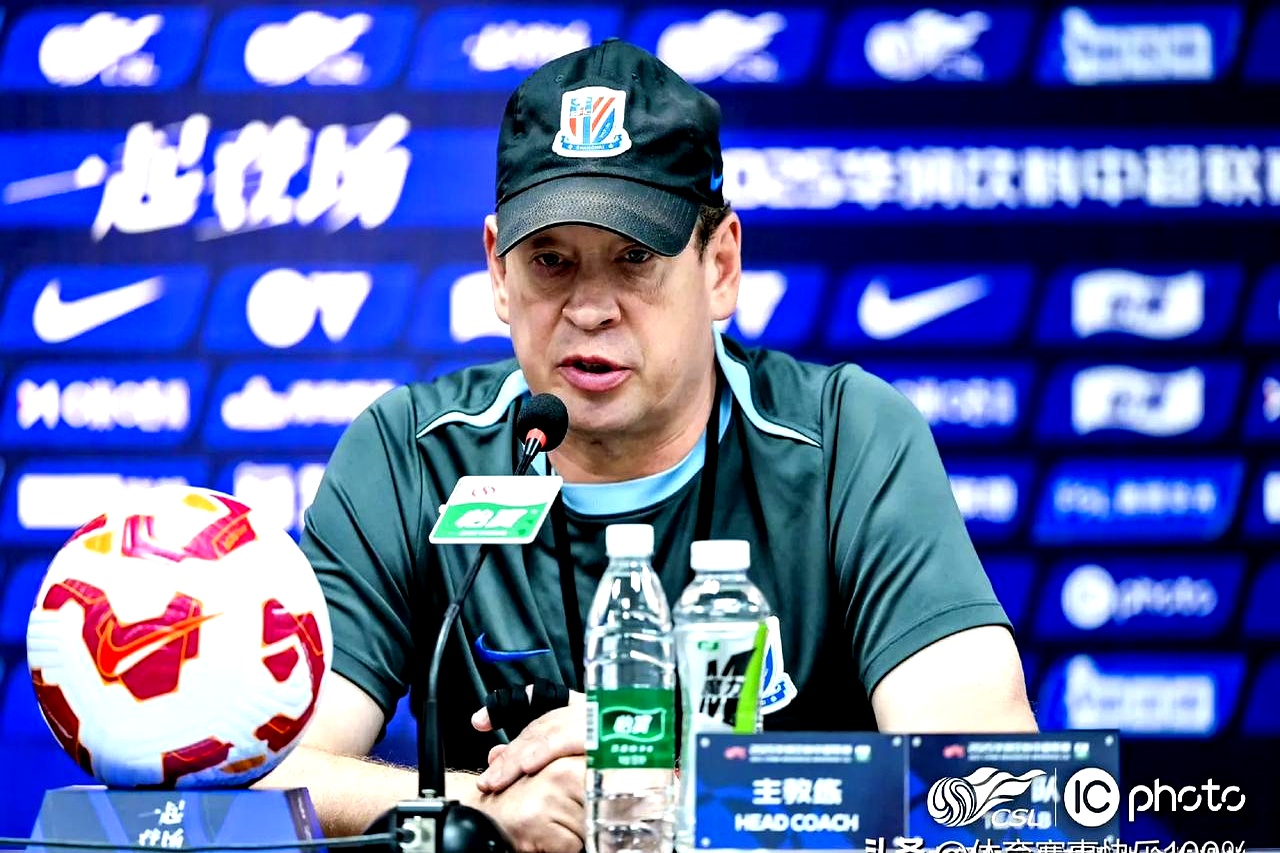 今夜中超焦点战;上海申花防线松动;管理层满意;年轻球员得到机会的简单介绍 今夜中超焦点战;上海申花防线松动;管理层满意;年轻球员得到机会的简单介绍