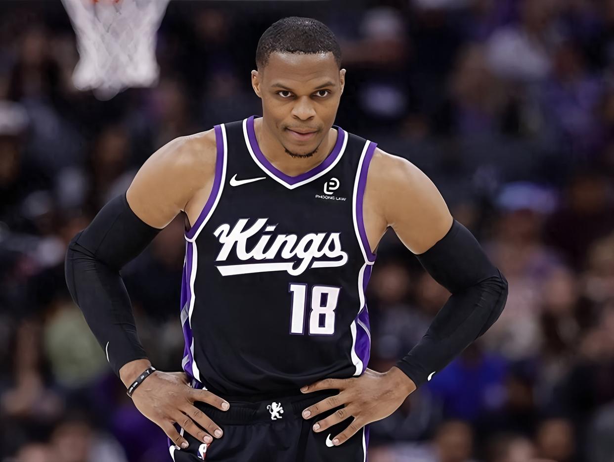 关于转折点塞维利亚单刀错失里昂再遭质疑备战NBA季后赛，媒体一致点评：科维托娃爆冷击败拜仁的信息